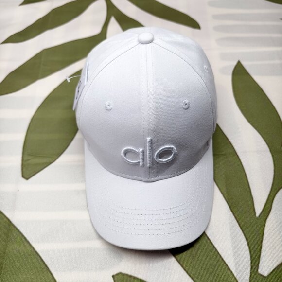 🔥NWT🔥 ALO Yoga Sport Baseball Cap | UPF 50+ Sun Protection - Picture 1 of 5